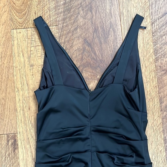 Nicole Miller Woman’s Black Dress Size 4P - Picture 4 of 6